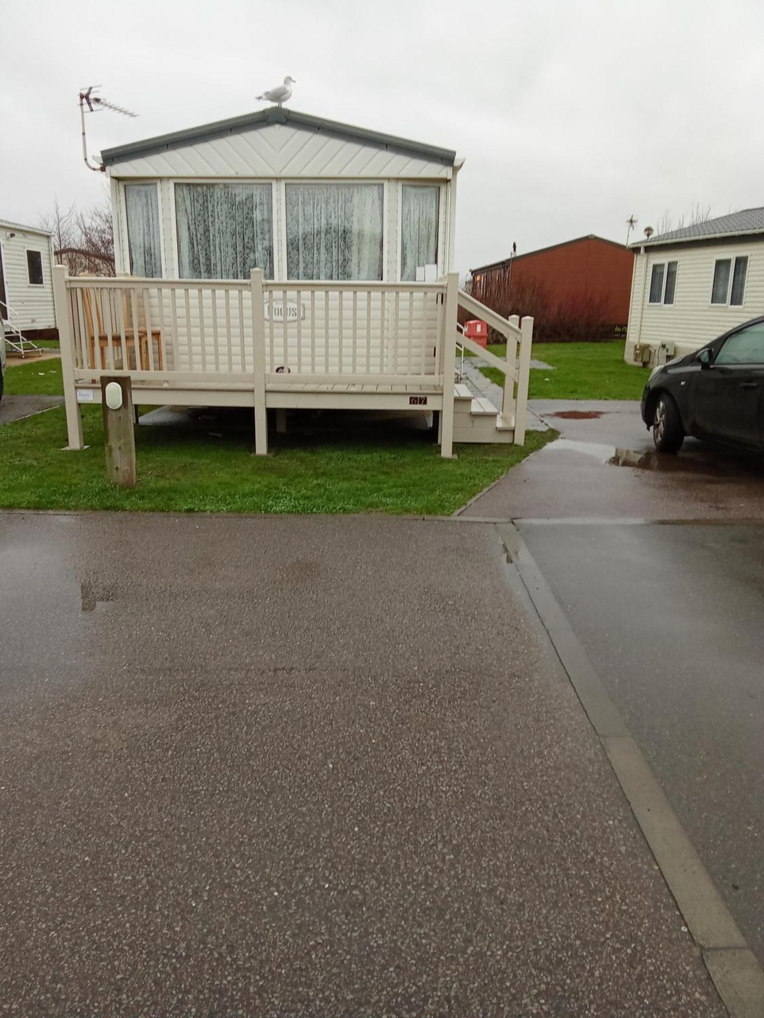 Cozy Camber Caravan 3 Bedroom Retreat With Decking راي المظهر الخارجي الصورة